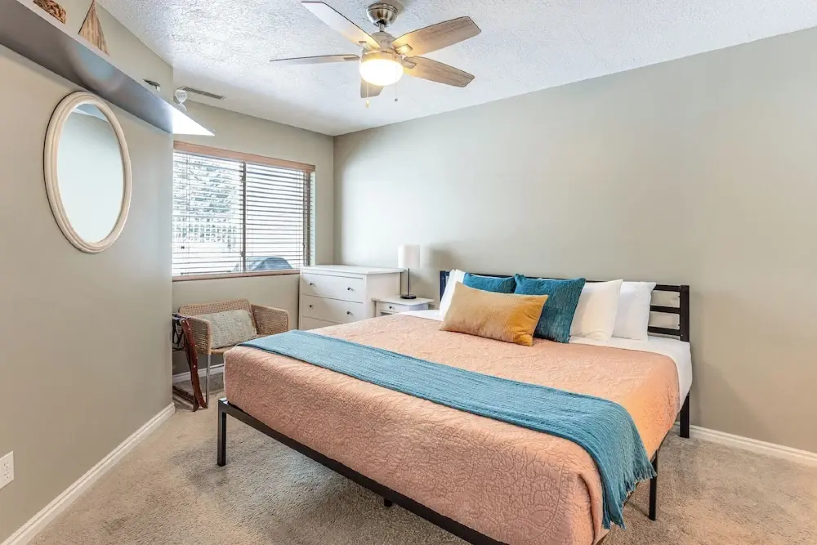 Garden City Condo w/ Pool Access by Bear Lake!
