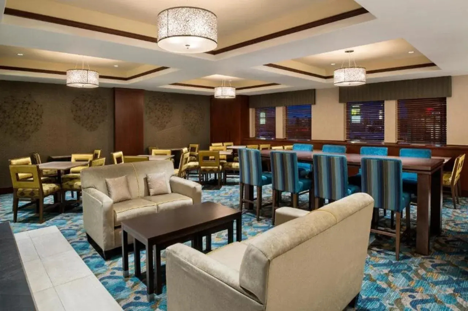 Holiday Inn Express & Suites Sherwood Park-Edmonton Area by IHG