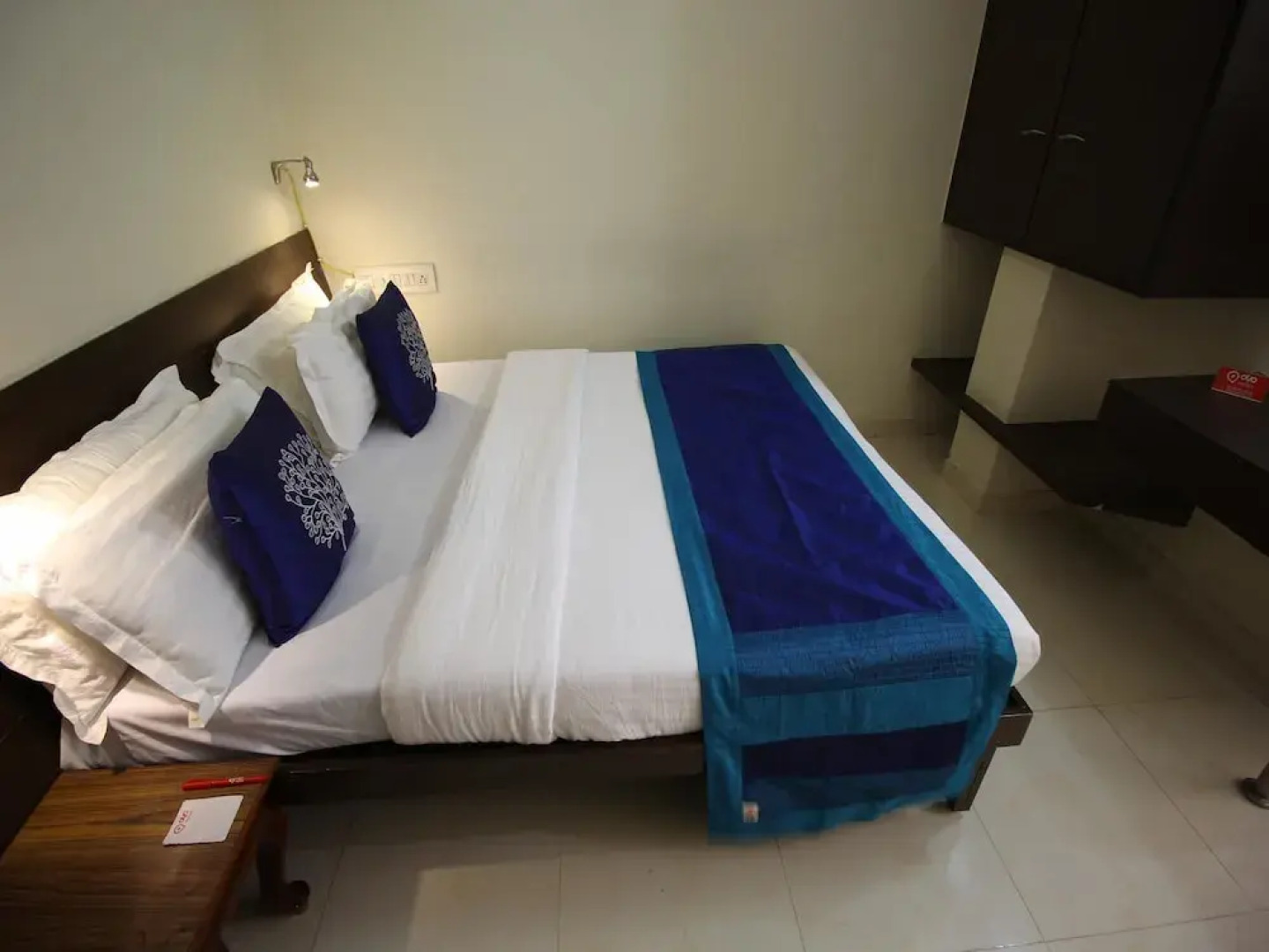 OYO 2156 Hotel Isher International