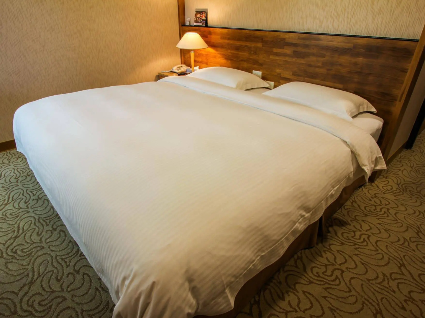 Jiaoxi-The Riverside