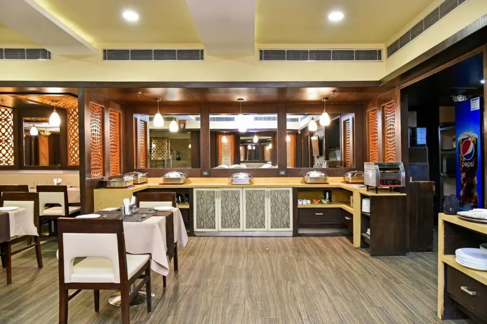 Capital O 31030 Crystal Park Kishangarh