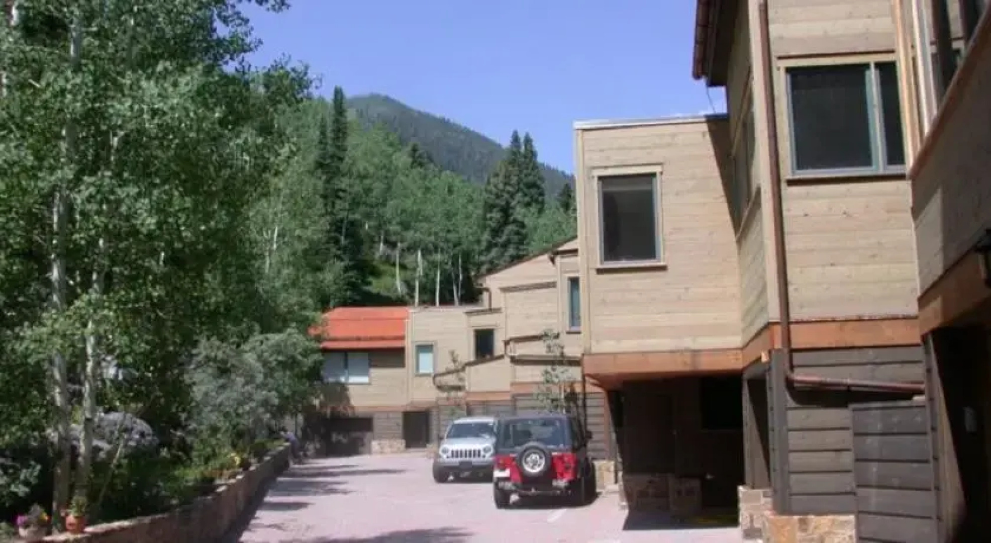 RedAwning Riverwatch #4