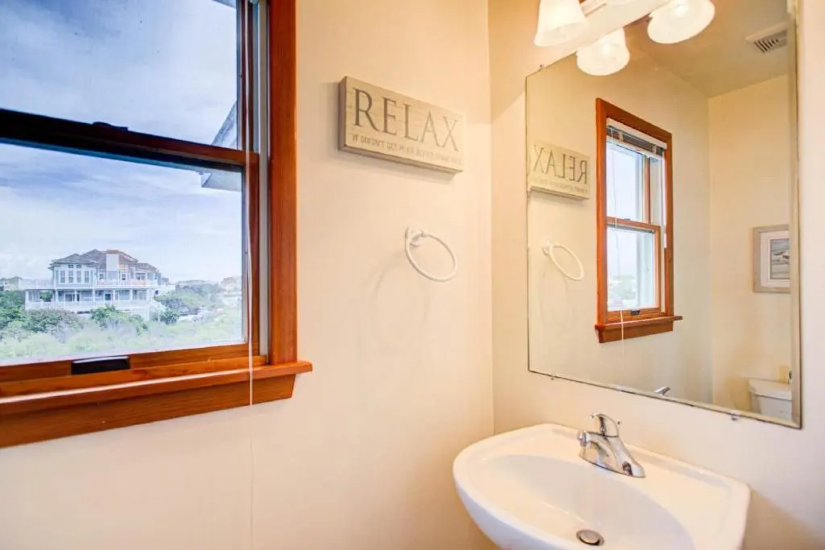 1240 Whale Song I Ocean View