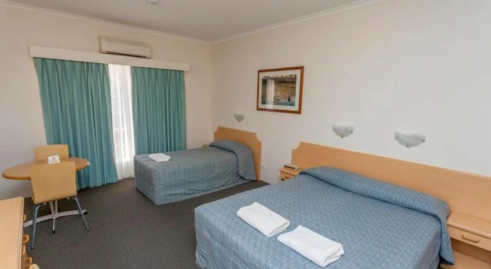 The Kidman Wayside Inn