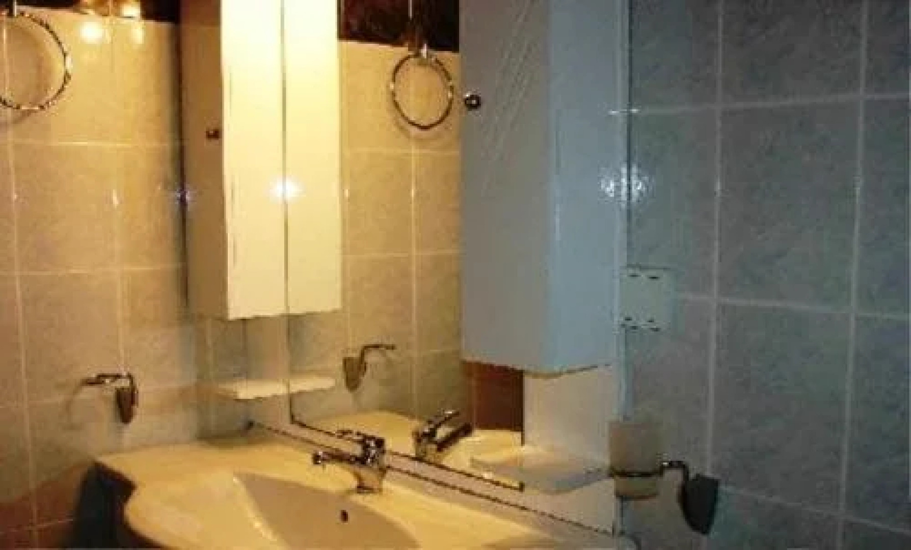 Olympia Paxos Apartment