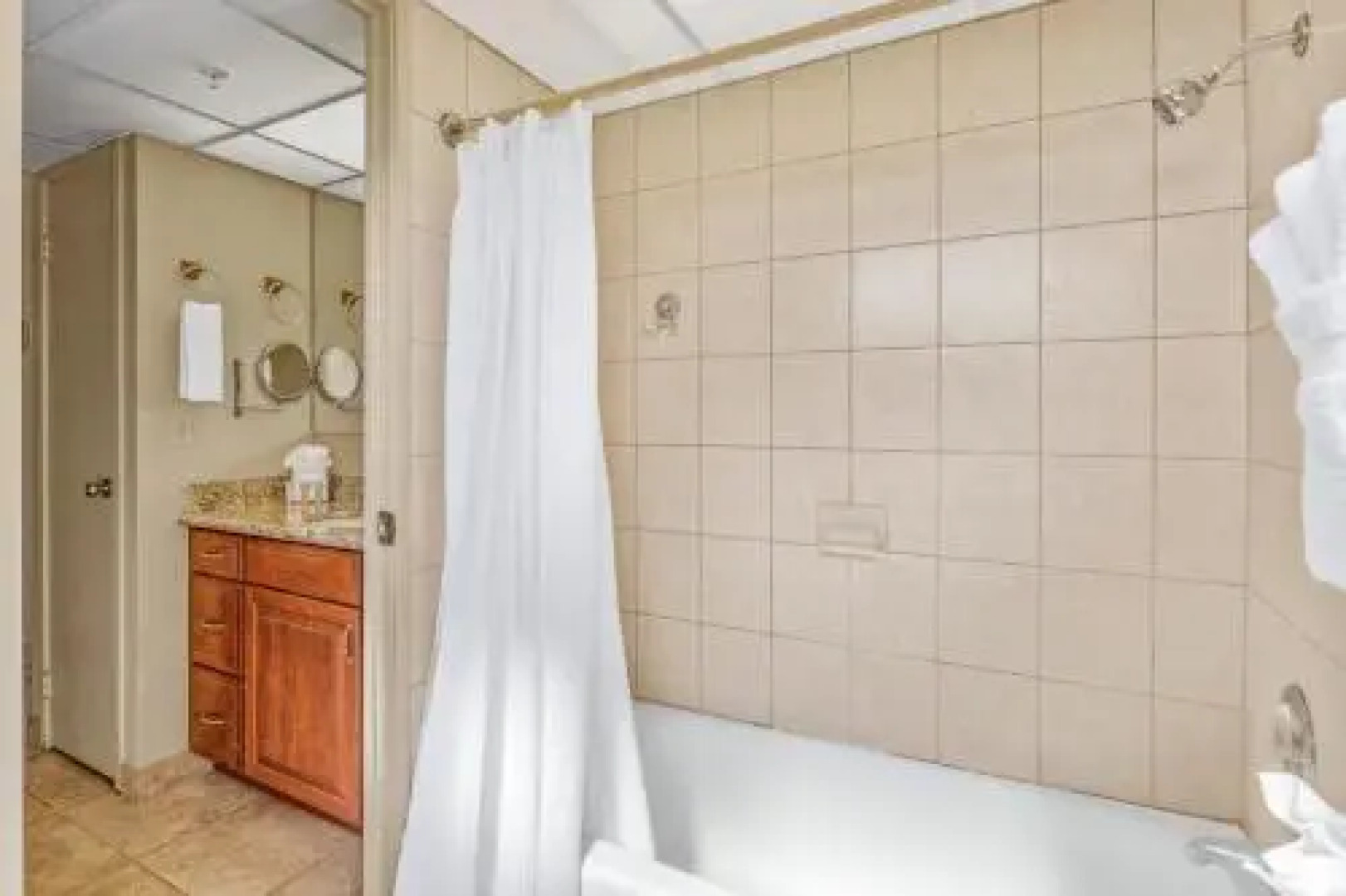 Kaanapali Shores Studio #642