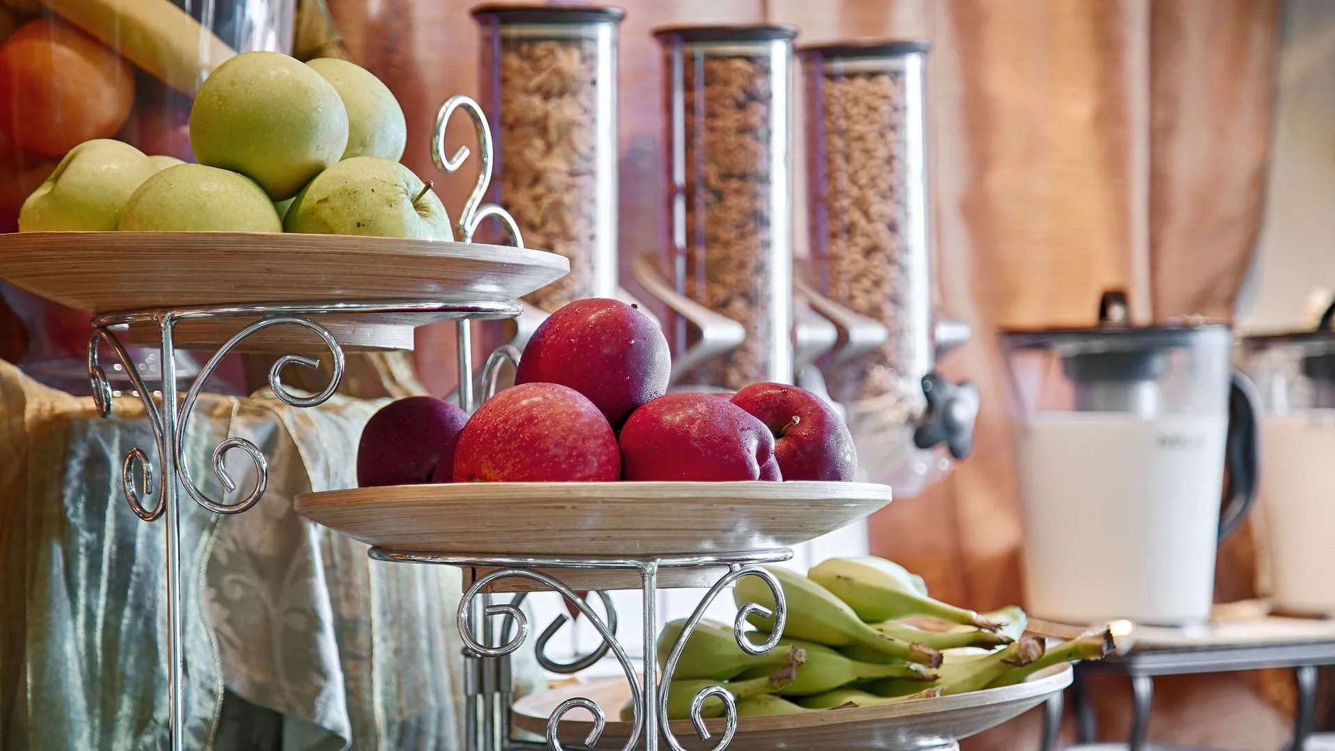 Best Western Surf City