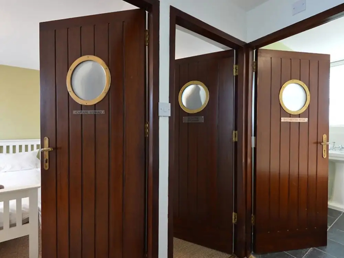 Beach House - Dryll-y-gro