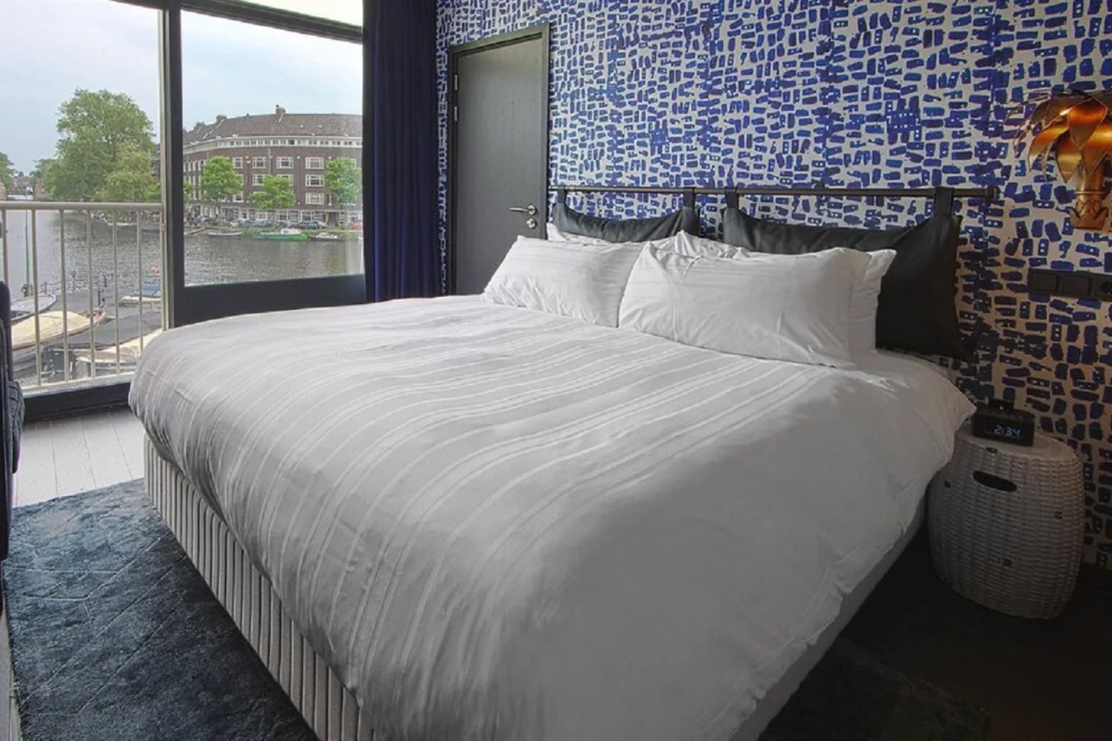 Apollo Hotel Amsterdam, a Tribute Portfolio Hotel