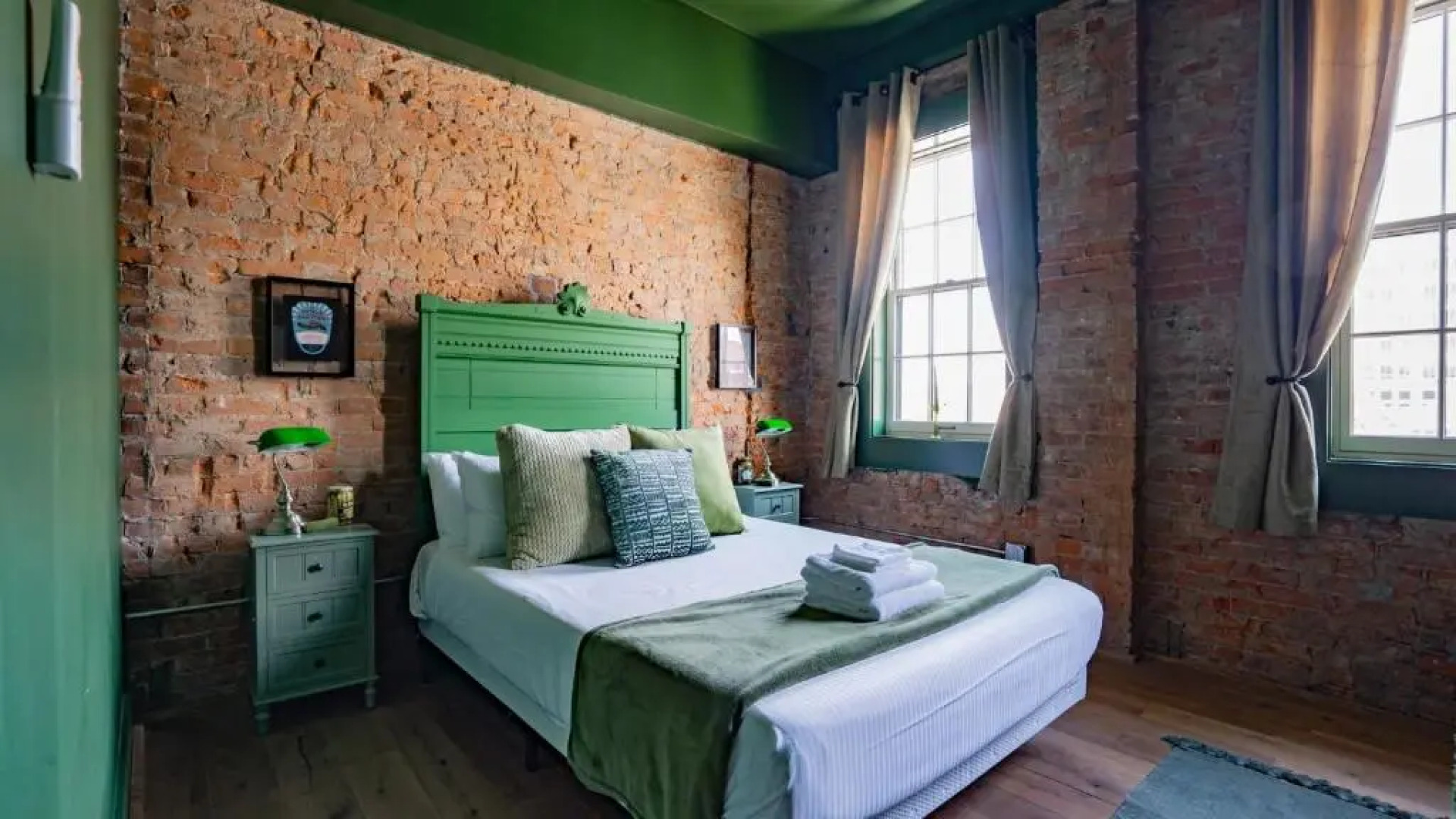 Pickle Factory Eight Unforgettable Rooms Sleeps 16