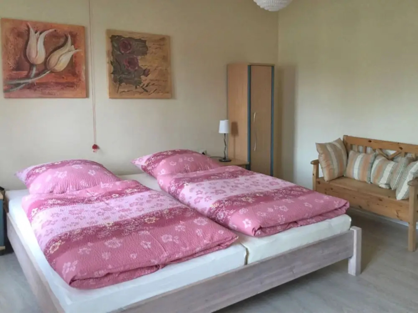 Quaint Apartment in Celle near Forest