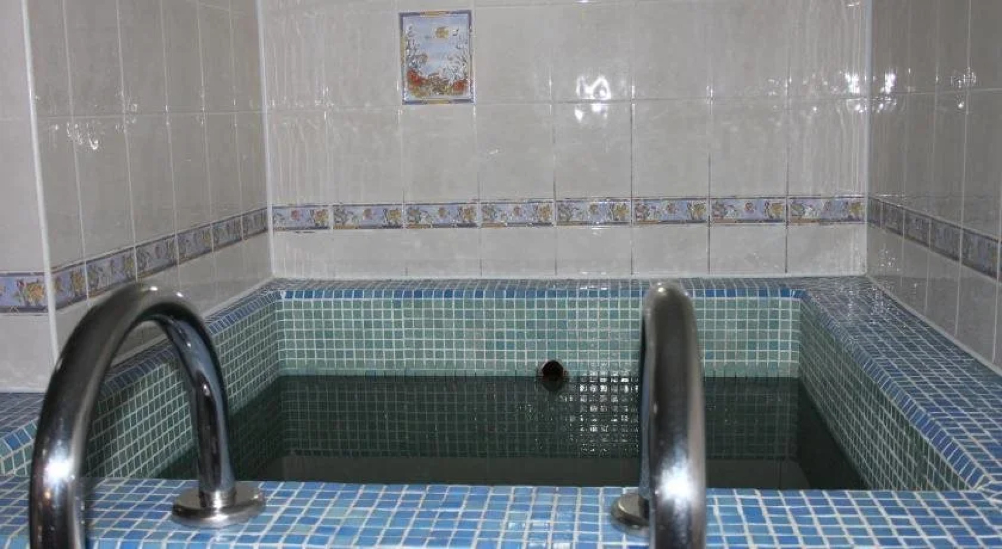 Razliv Zaliv Hostel & Hotel