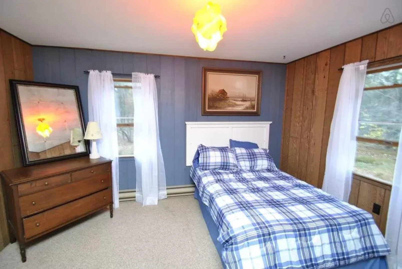 Crystal Ship on Blueberry Hill Home