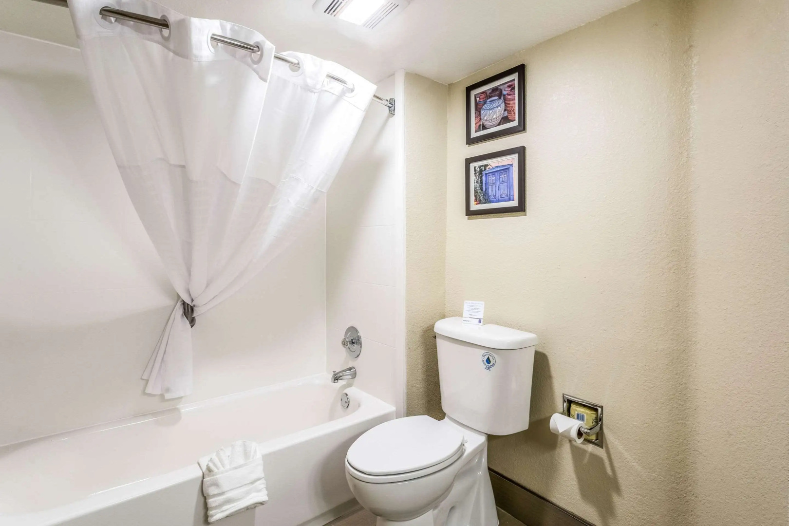 Baymont Inn & Suites