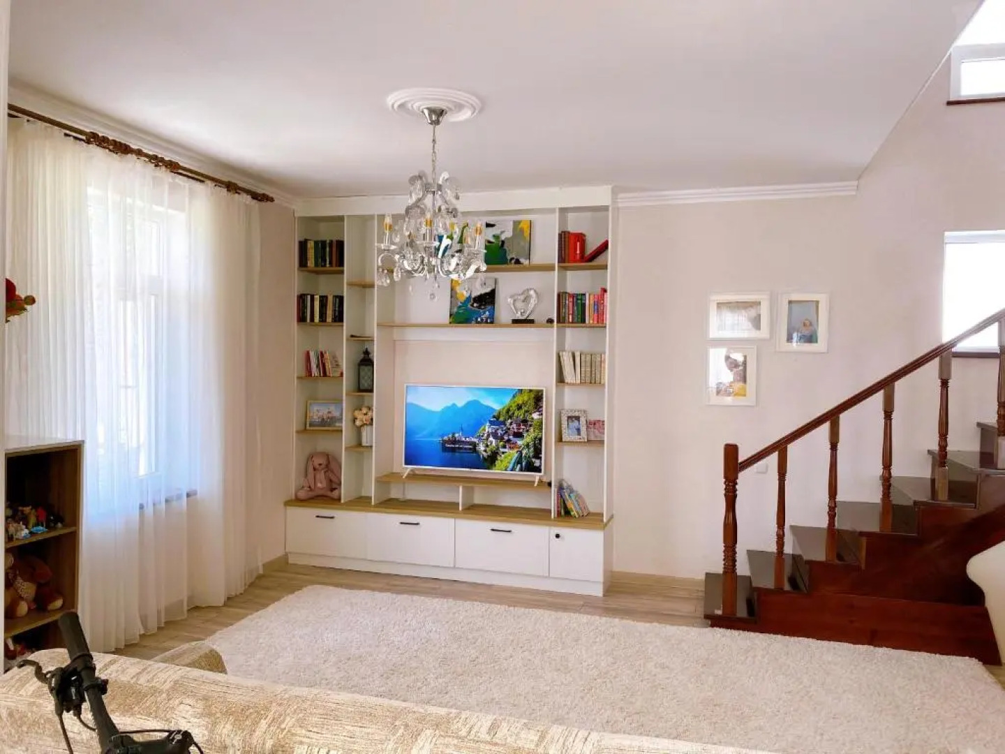 Adorable 3 bedroom home next to the beach