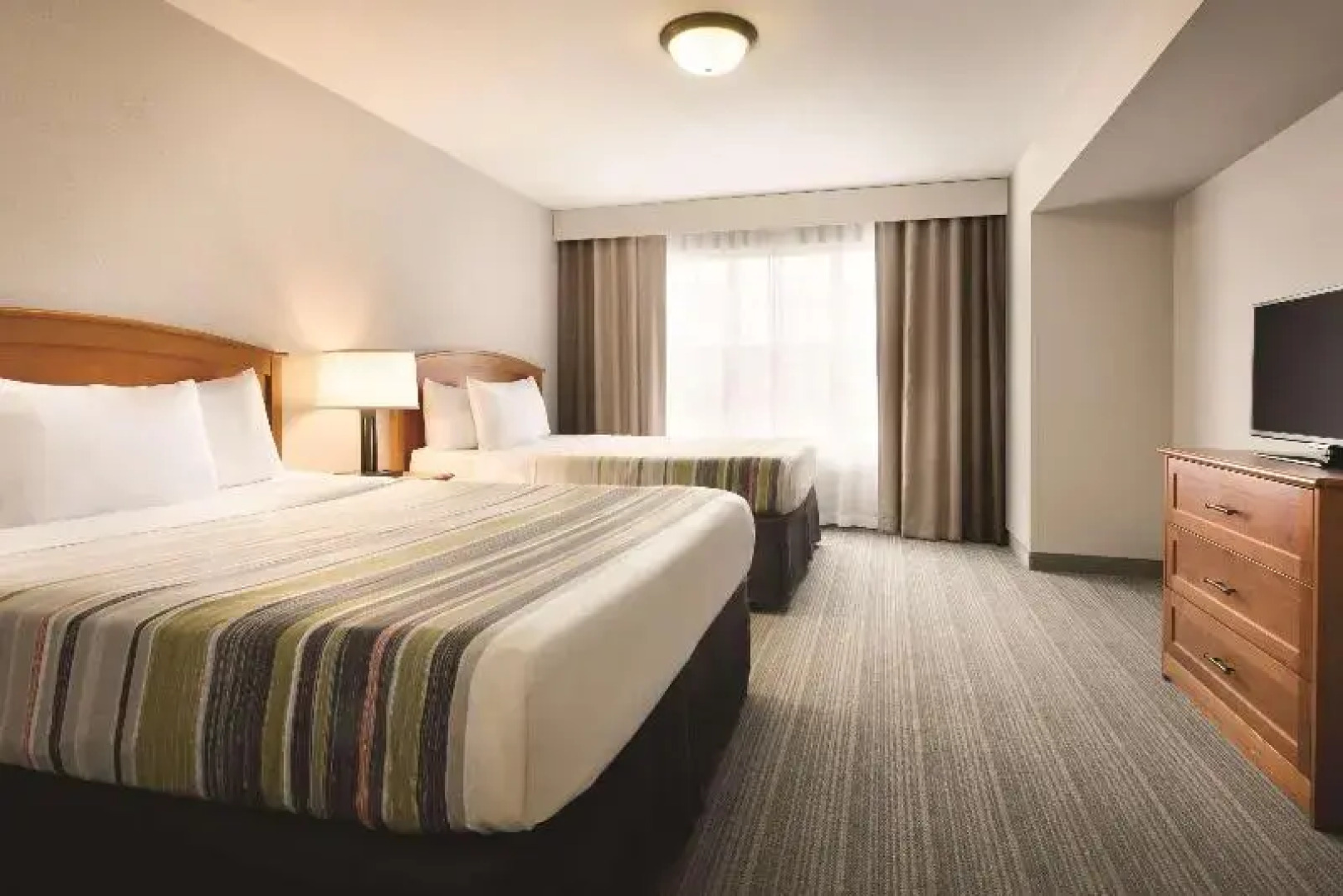 Country Inn & Suites Portage