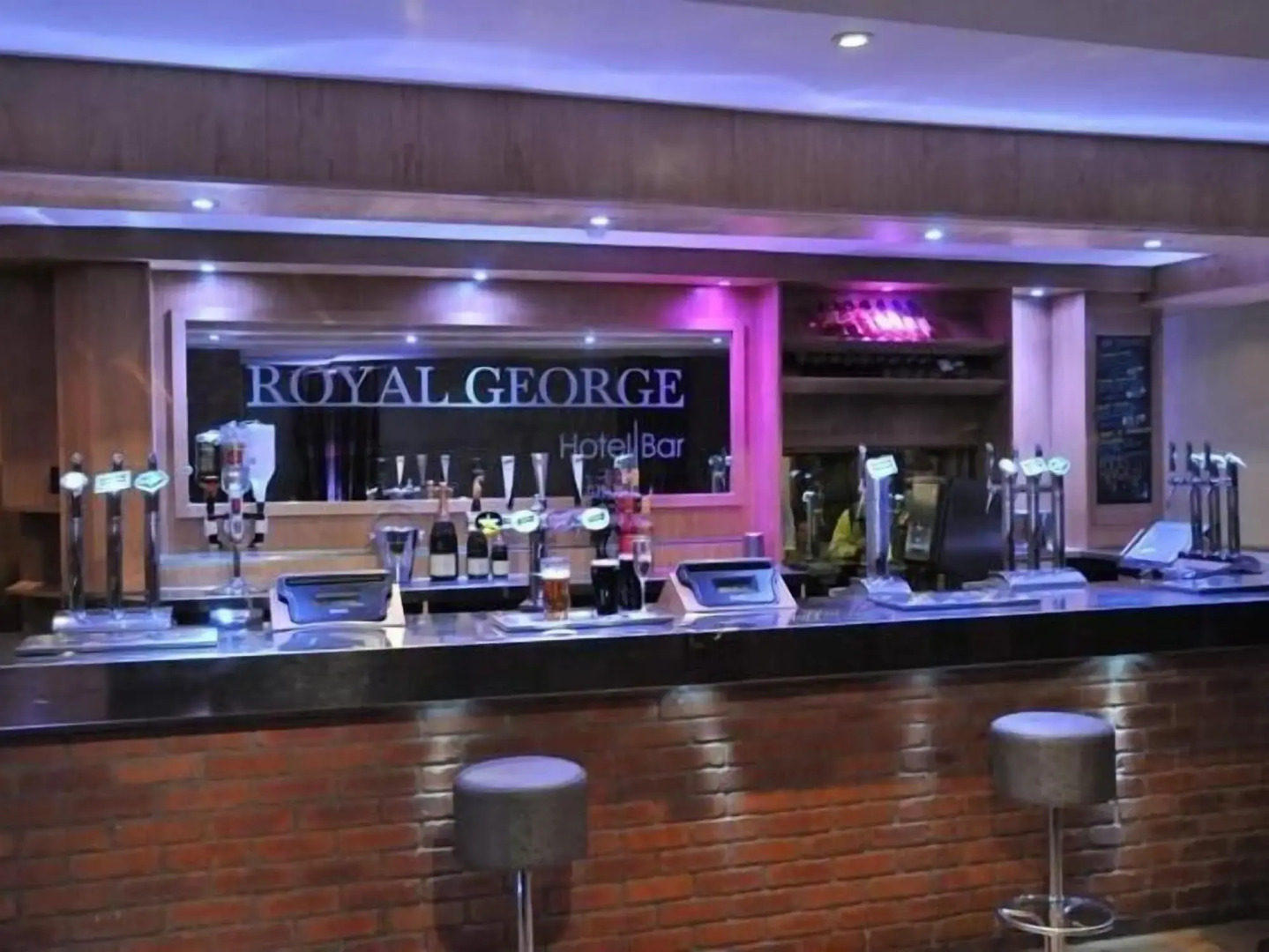 The Royal George Hotel
