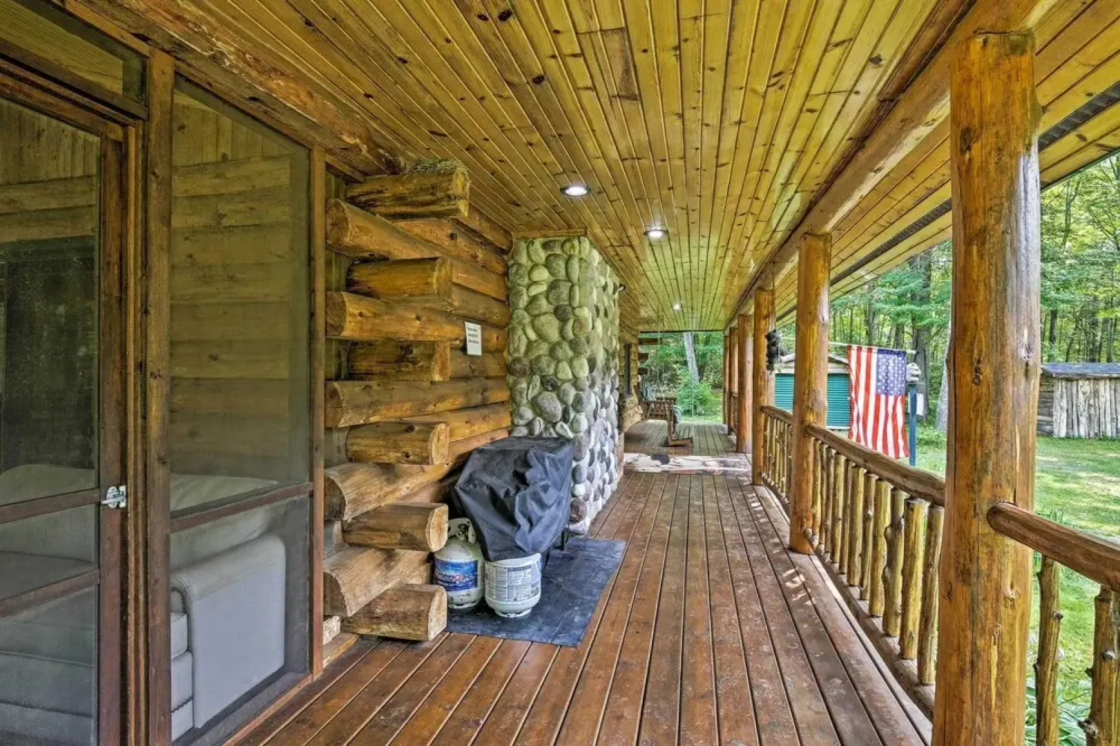 Scenic Cabin on 2 Acres Near Lake Holcombe Marina!