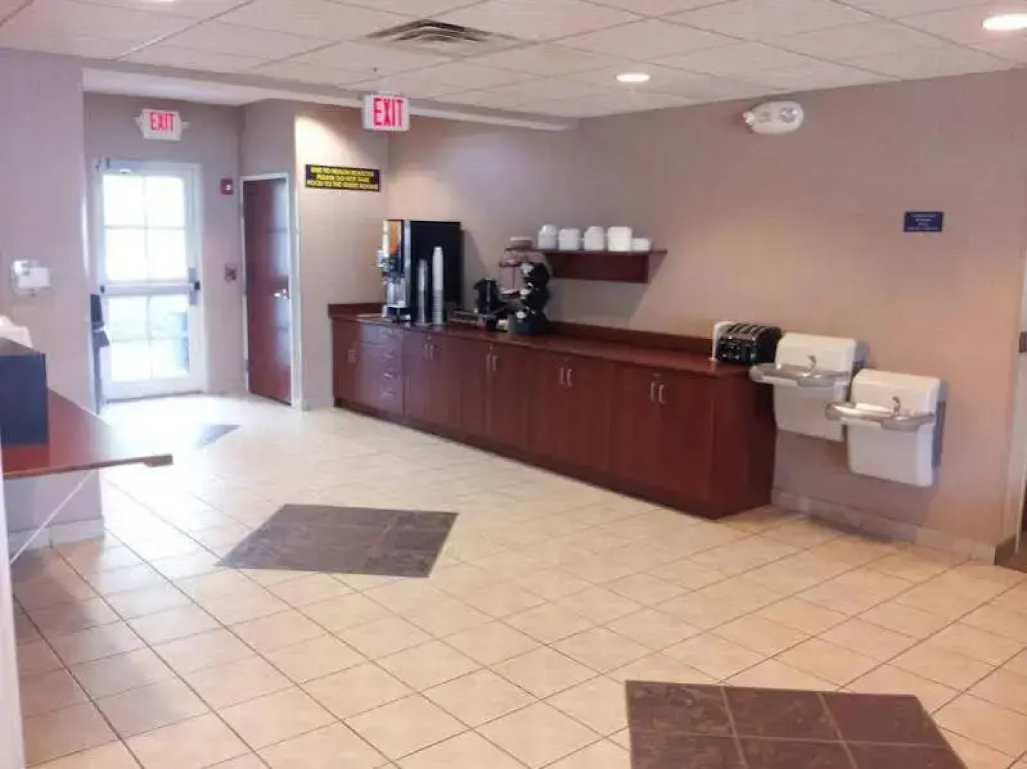 Microtel Inn & Suites Rogers