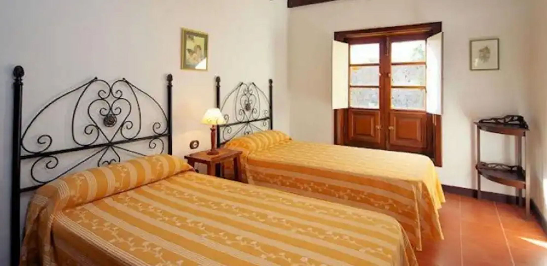 Villa - 3 Bedrooms with Pool - 103088