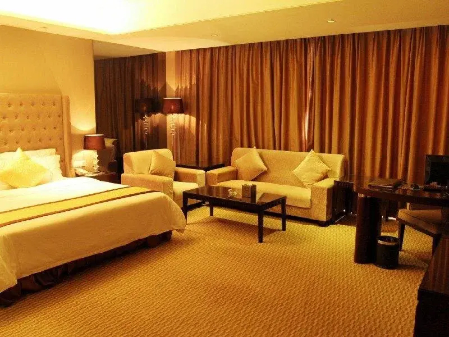 Youran Hotel（near ZhangMuTou Railway Station）