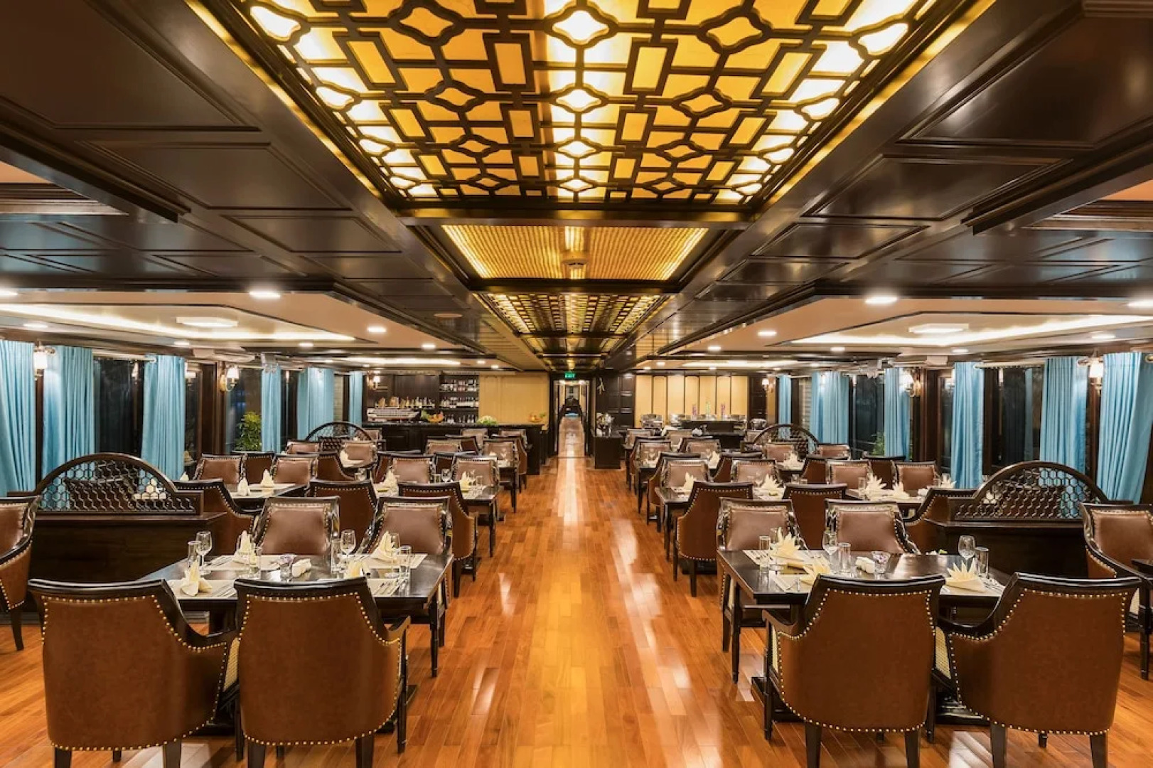 La Regina Legend Cruise