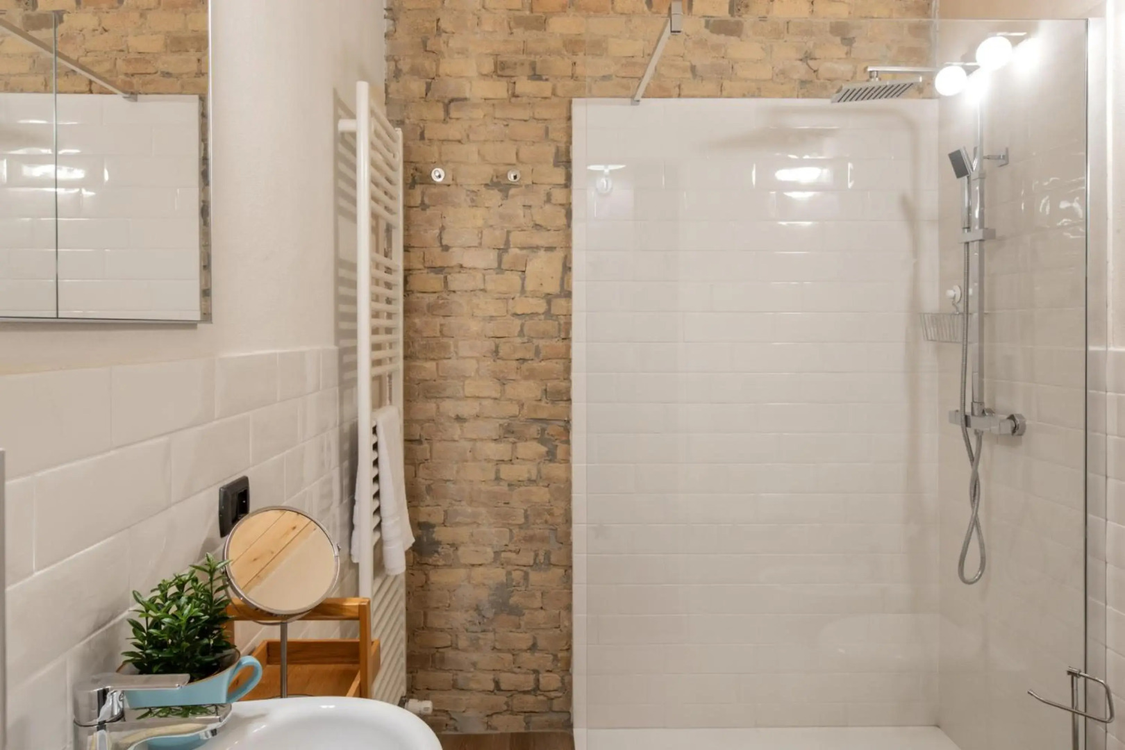 Nº18 a Private Country Hideaway in Monferrato