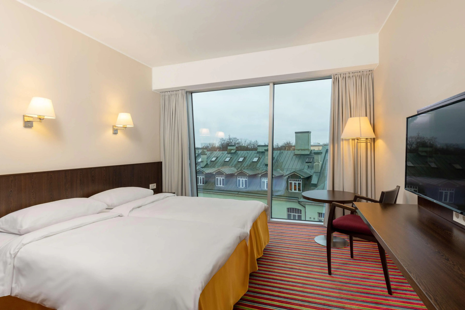 Отель Park Inn by Radisson Meriton Conference & Spa Tallinn