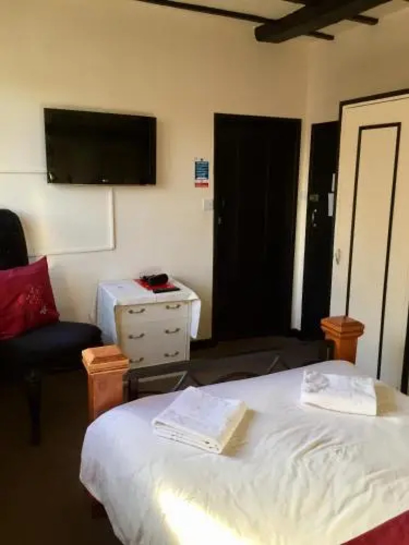 The Tudor House Hotel