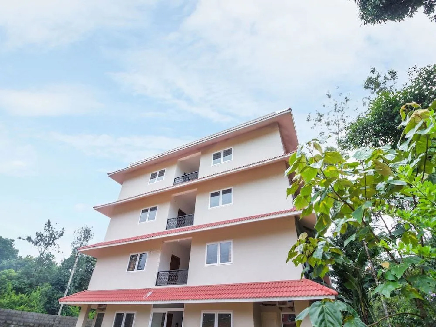 OYO 14325 Coorg heritage studio apartment