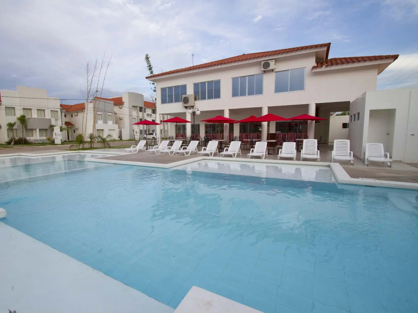 Terranova Suites
