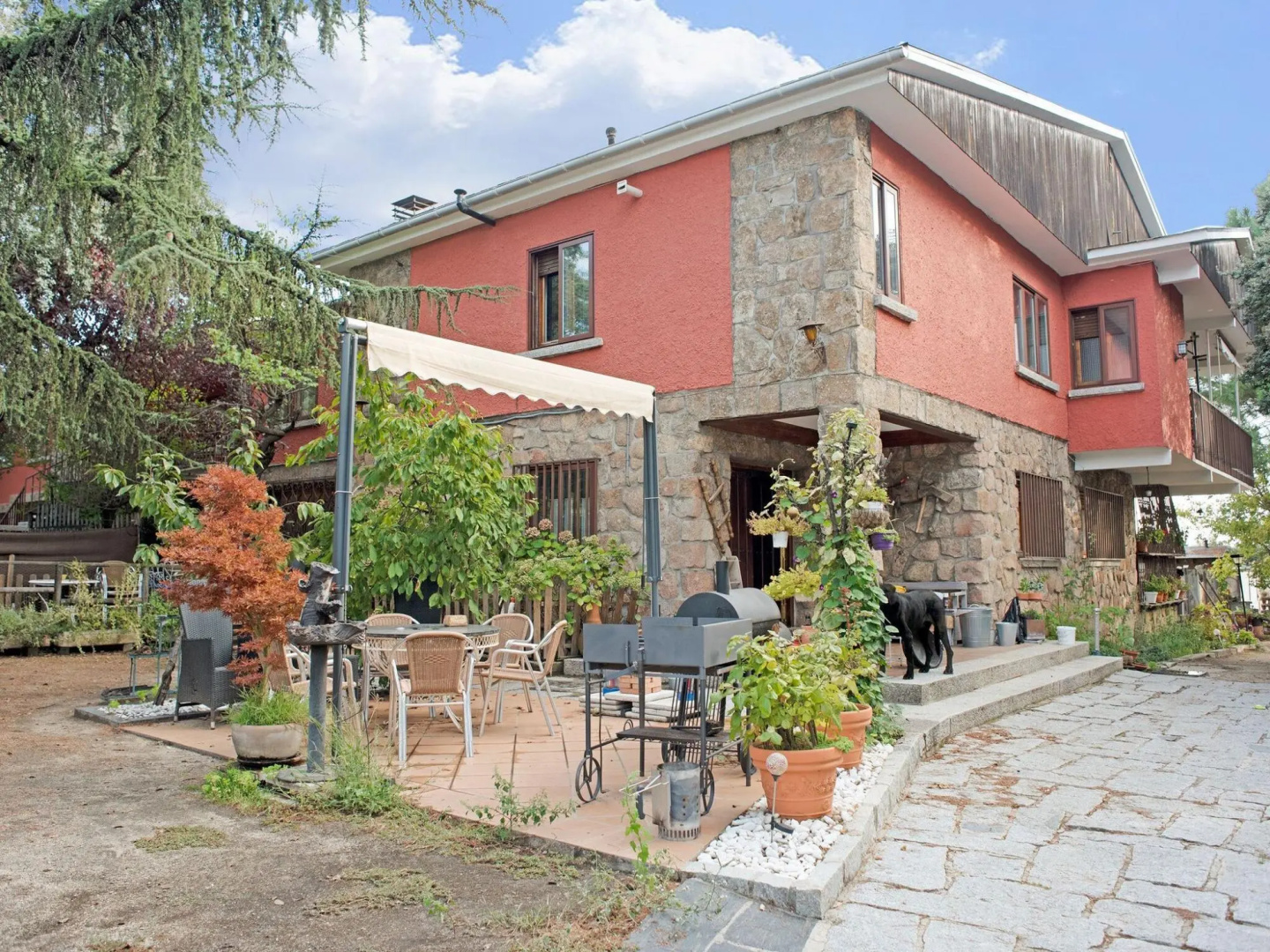 Rural Apartment in Galapagar with Garden, Pool and Spa
