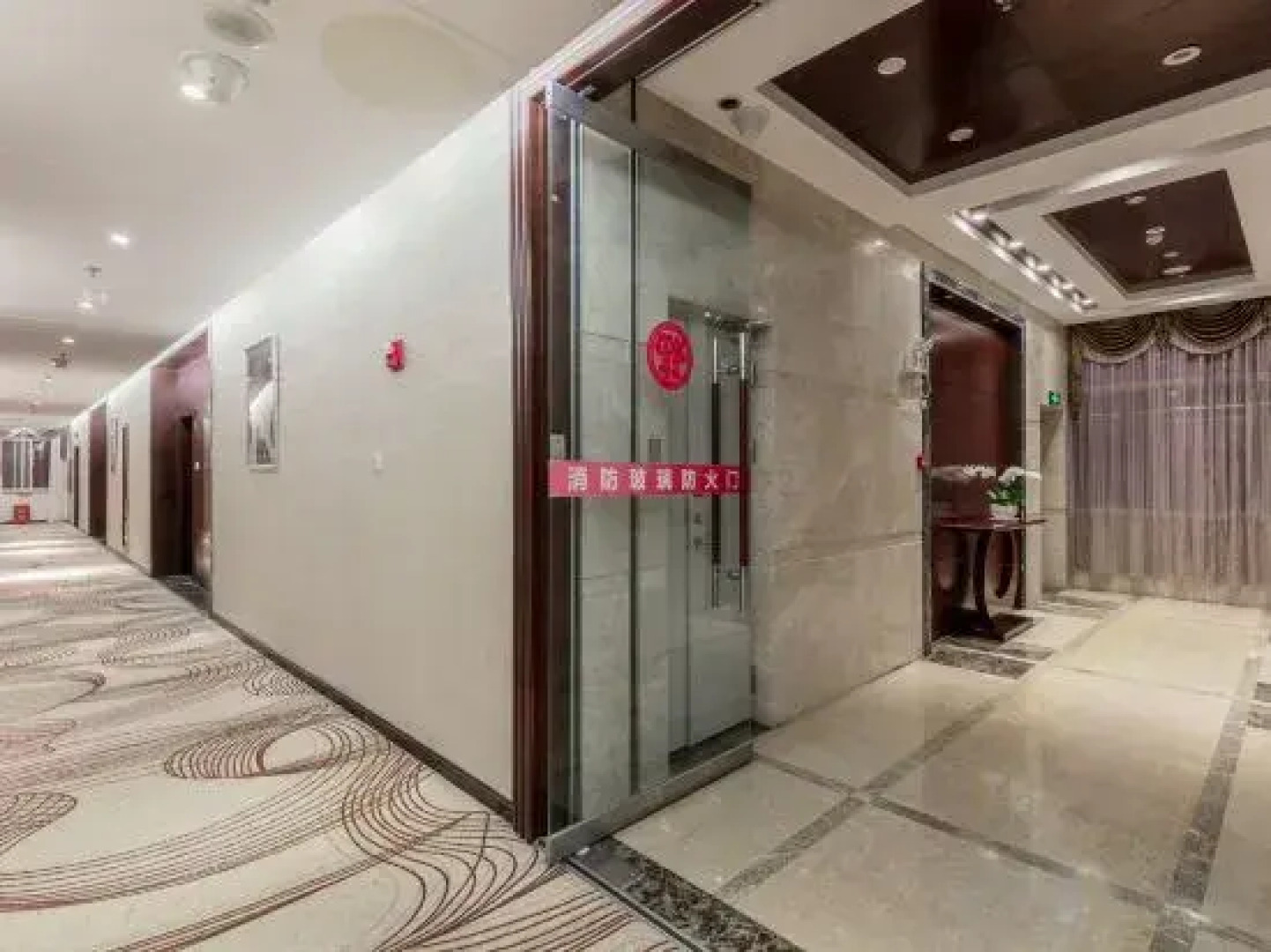 LinCang Jiayi Jinhui Hotel (Municipal People's Government Branch)