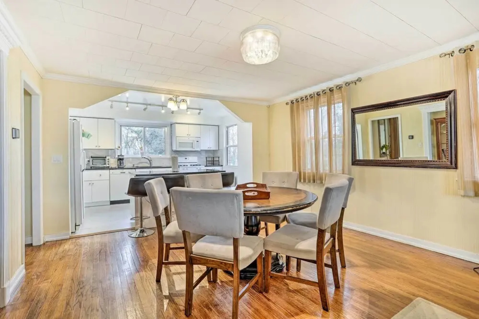 Family Vacation Rental: 18 Mi to Philadelphia