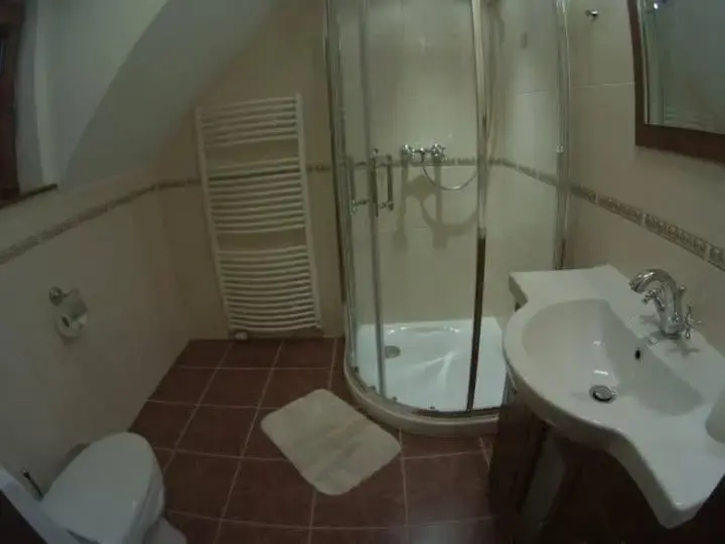 Guest House Tri Korunky