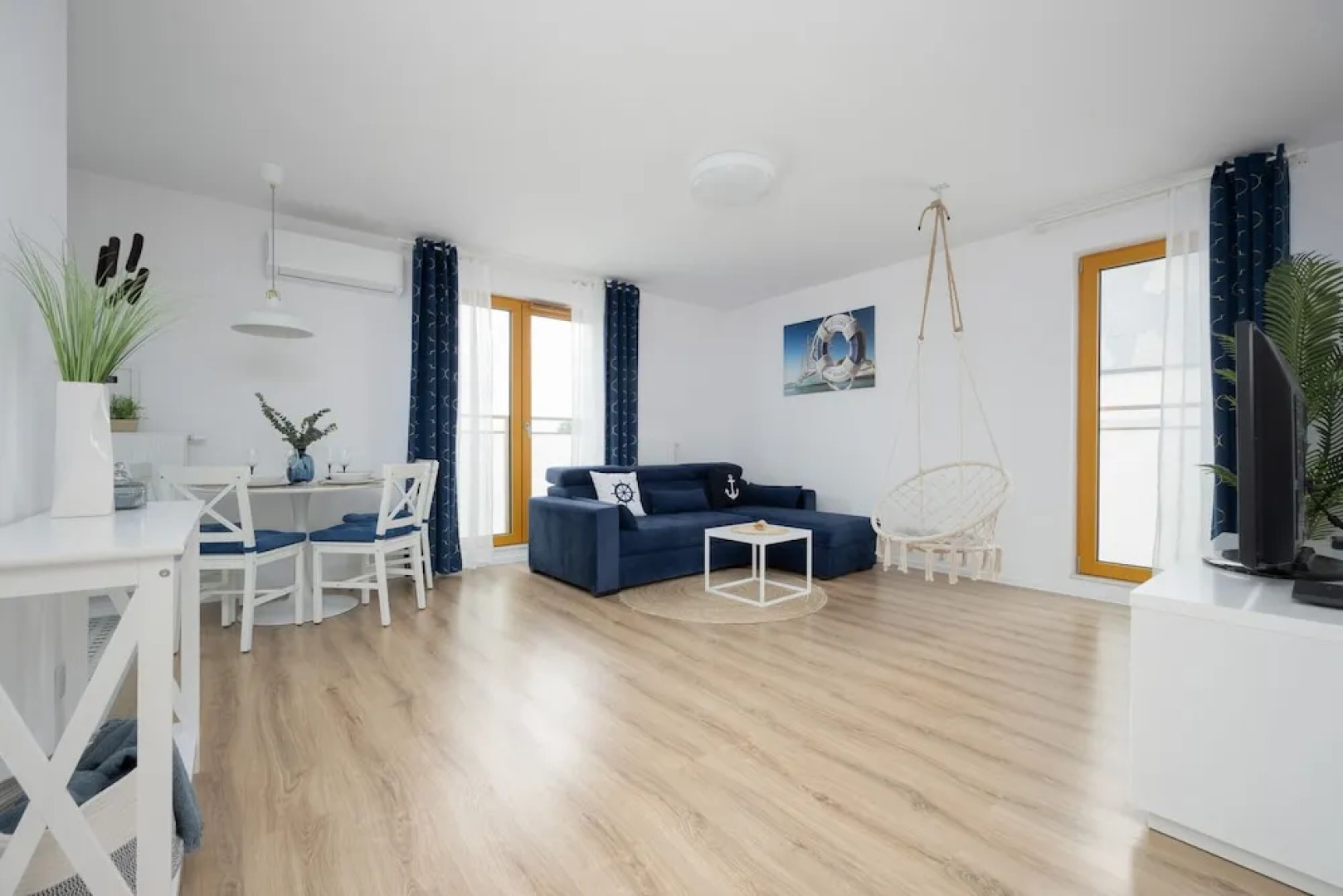 Bielawska Marina Apartment by Renters