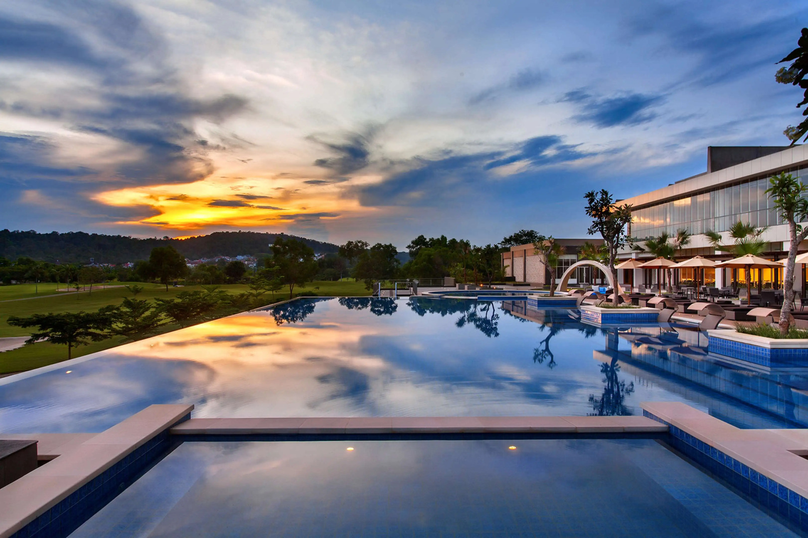 Radisson Golf & Convention Center Batam