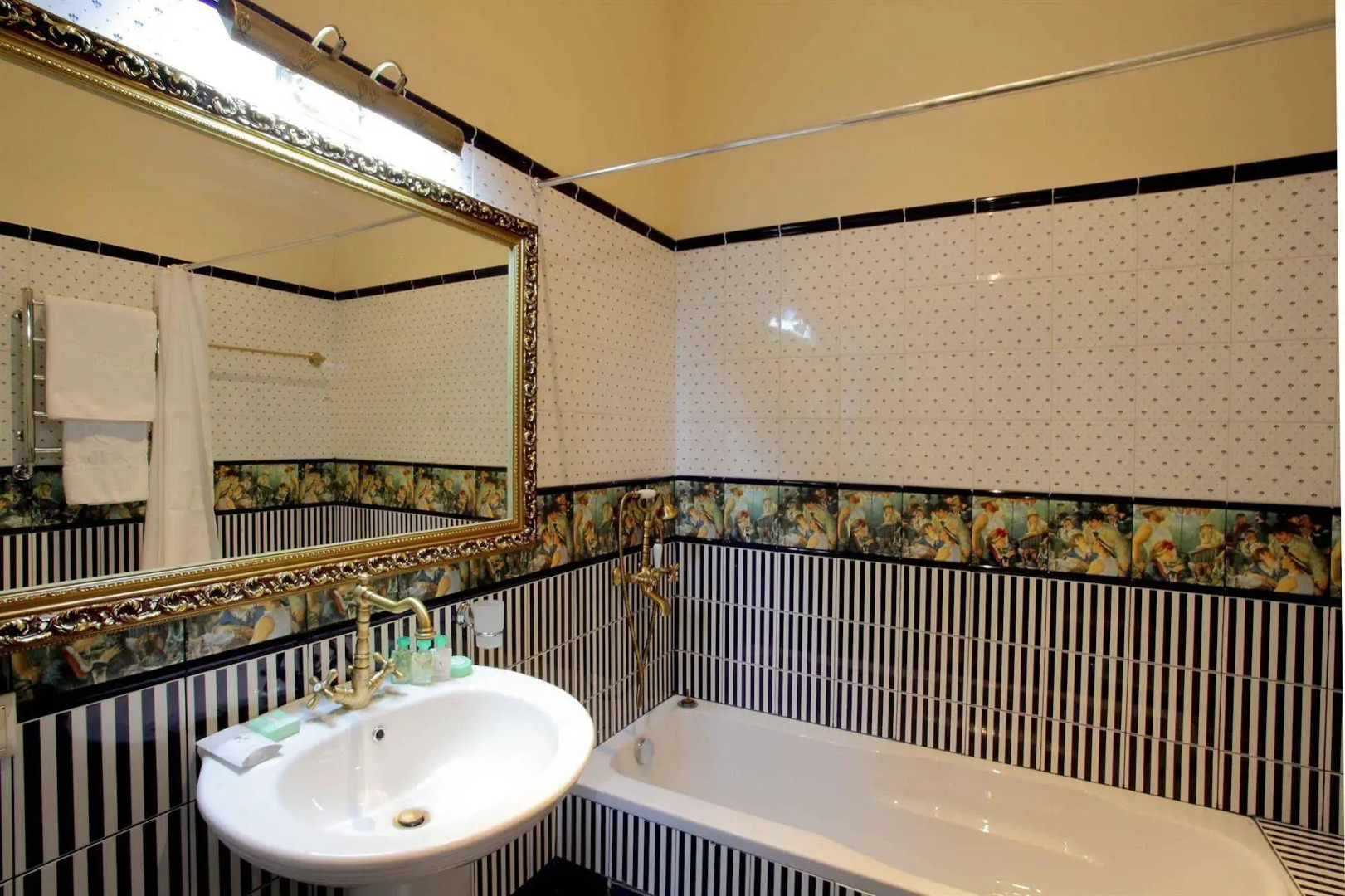 Эир Сити Отель