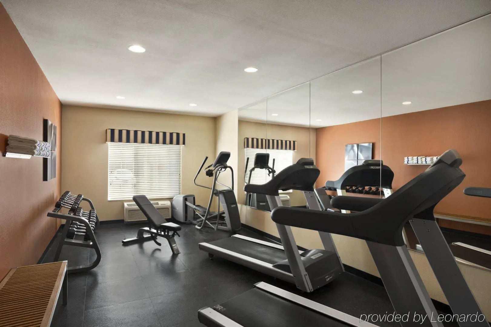 Country Inn & Suites by Radisson, Toledo, OH