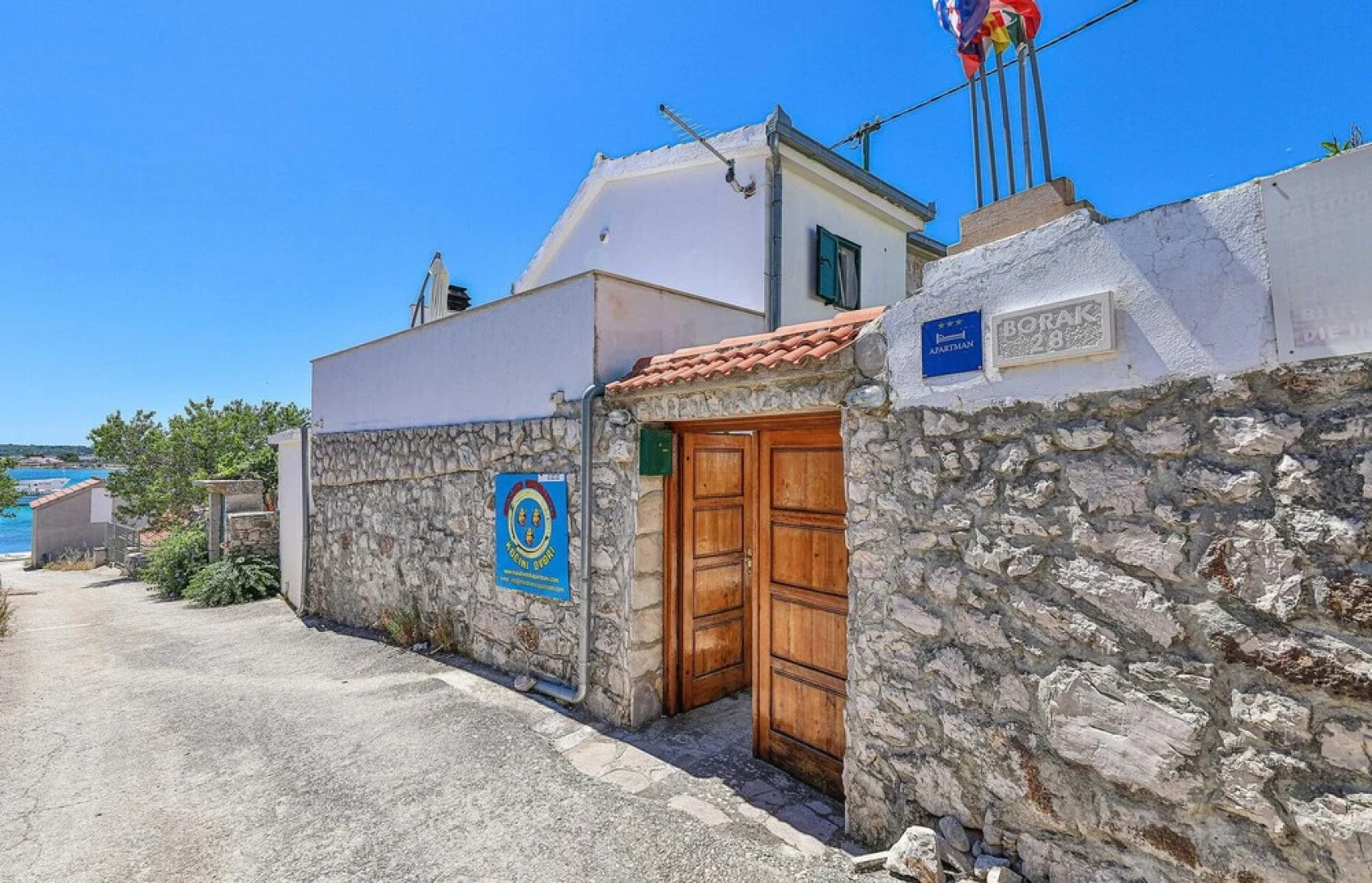 Nice Home in Drvenik Mali With Wifi and 2 Bedrooms