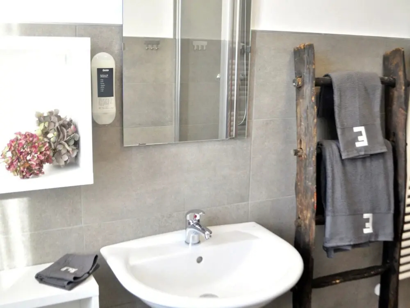 Nifty Apartment in S. Maria Della Versa With Pool