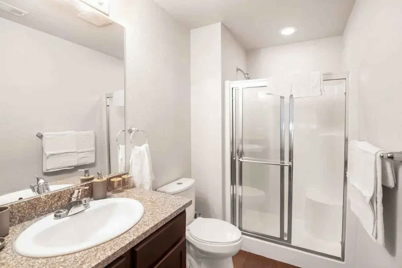 Fully Furnished 2bdrm Apt Near UNC