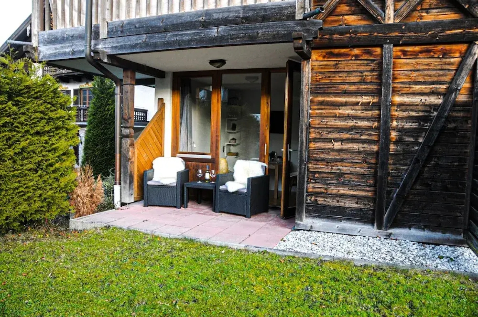 Junior Alpine Suite mit Garten by stayFritz