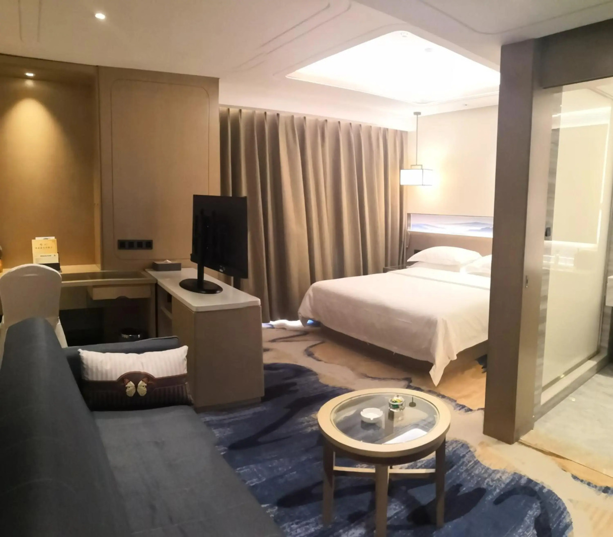 Kunming Golden Spring Hotel