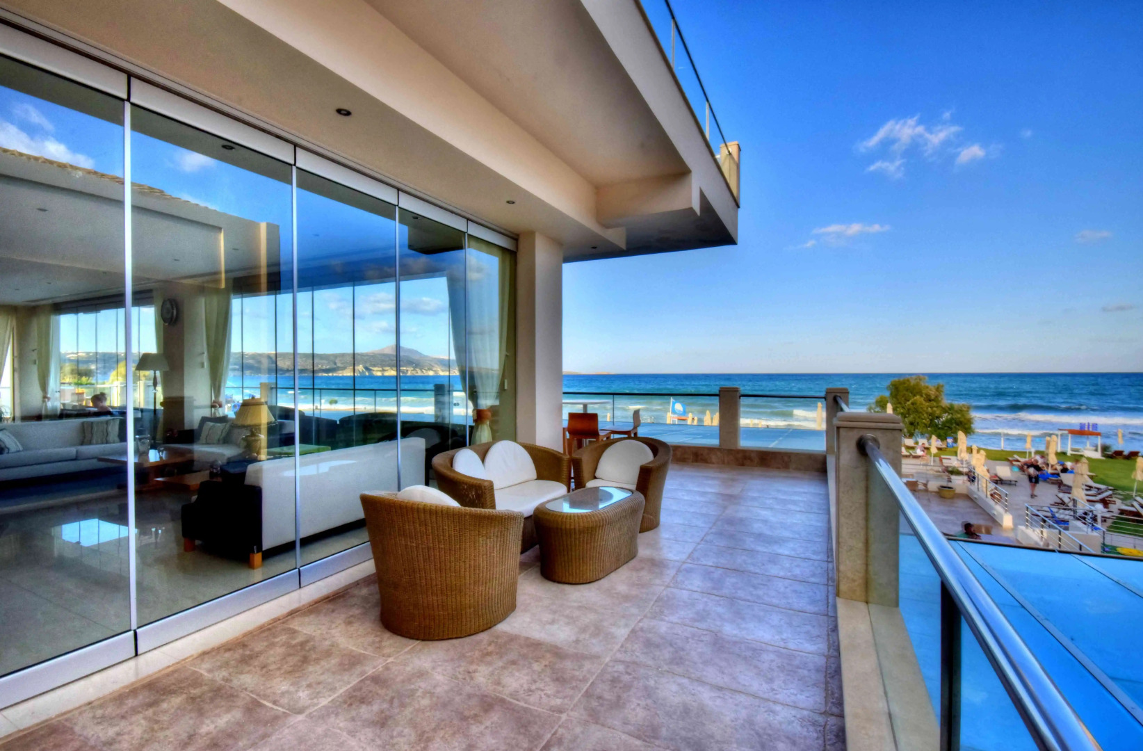 Kiani Beach Resort Family