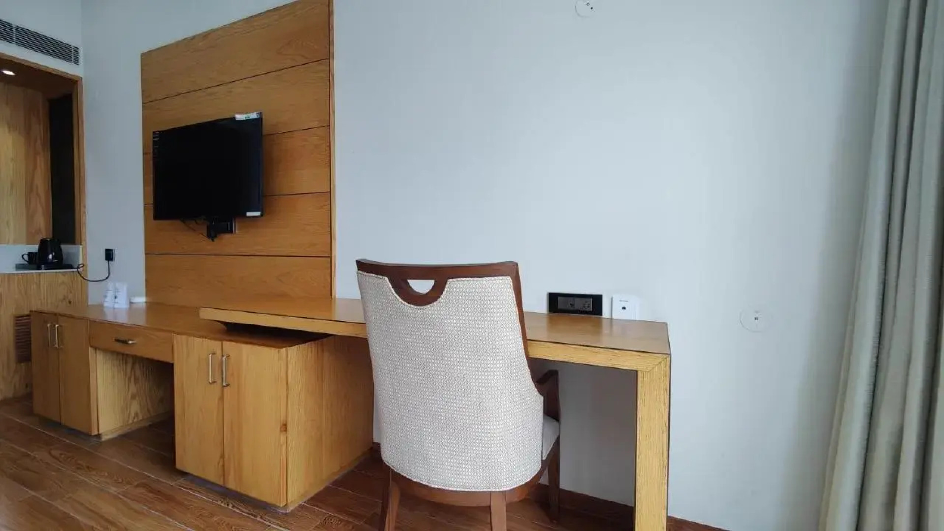 Kaithal Resort - Kasauli