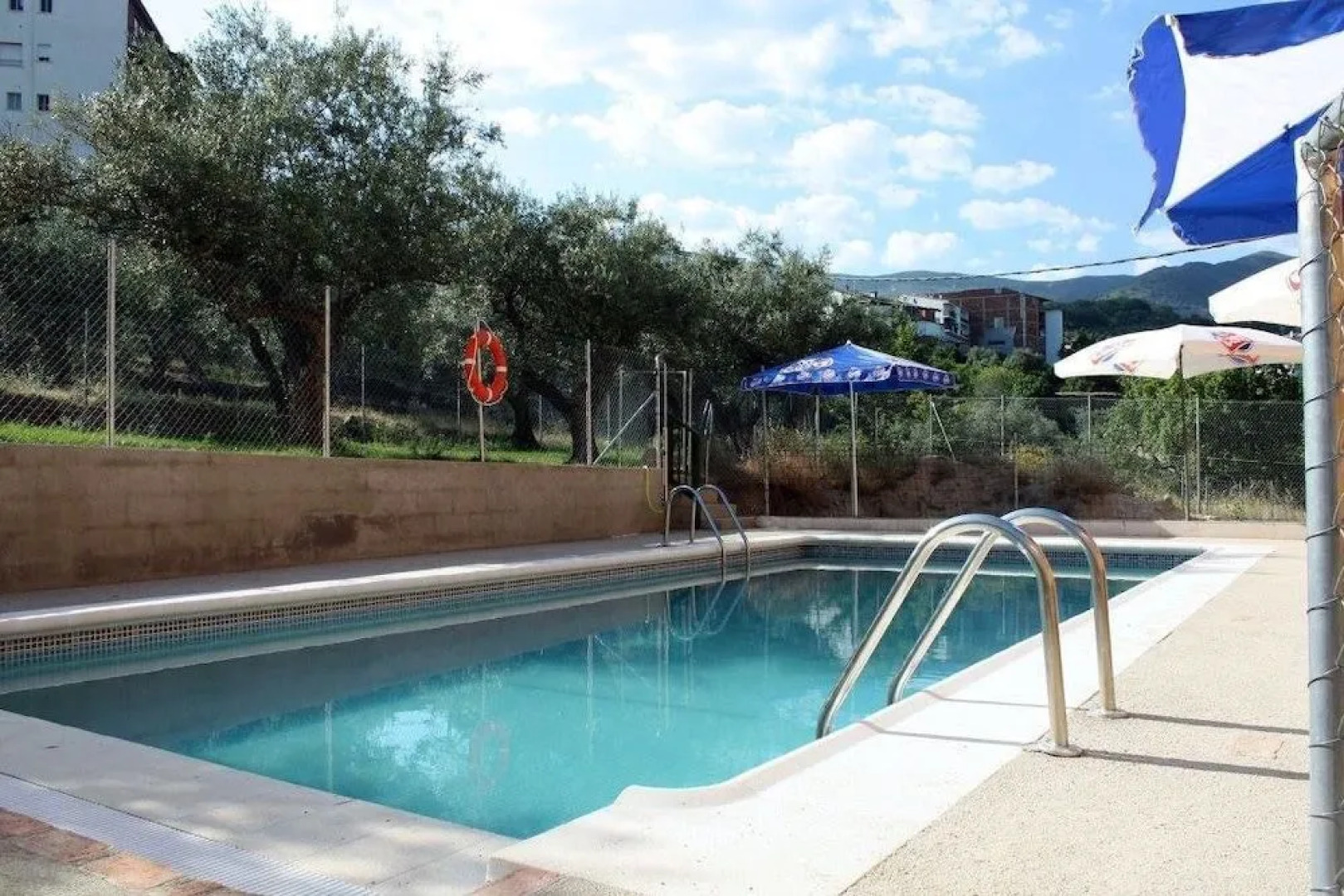 Campamento Los Tres Picos de La Vera