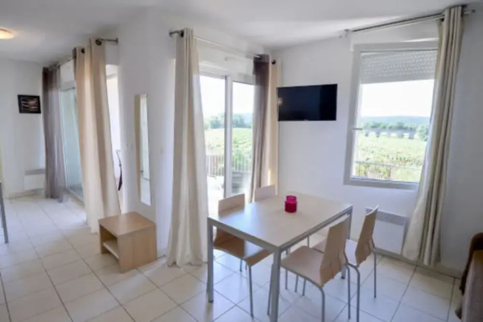 Apartment in Azille Near Lac de Jouarres