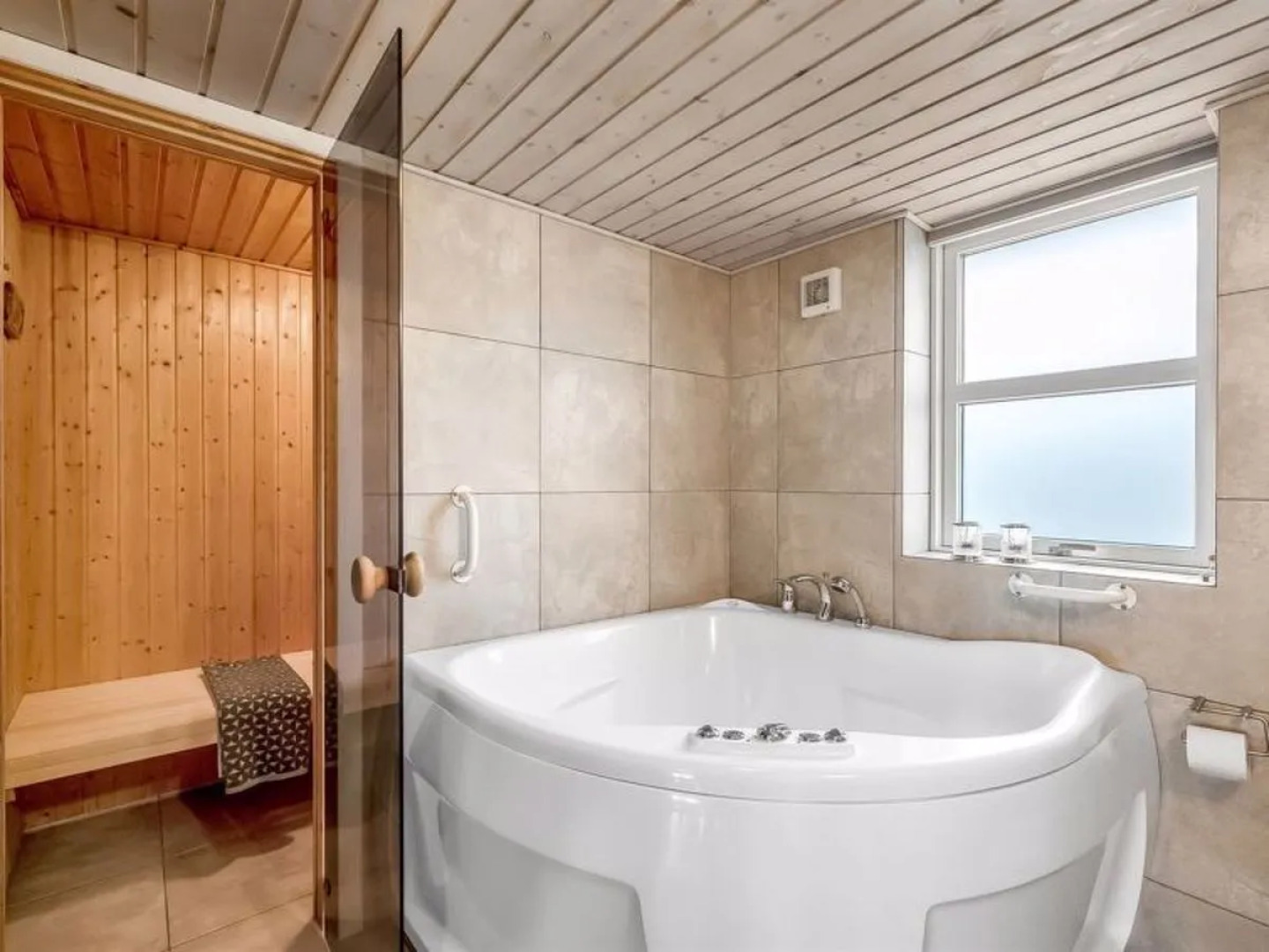 "Naira" - 300m to the inlet in Western Jutland