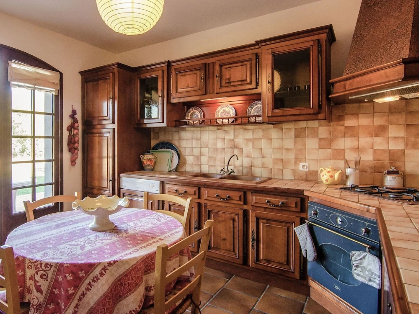 Lovely Villa in Condat-sur-vézère With Swimming Pool